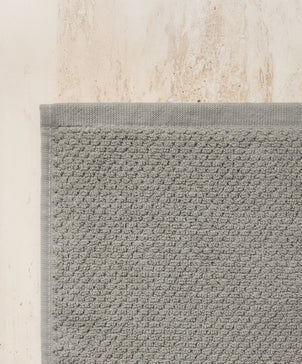 files/21-Pebble-Bath-Mat-Close_019dd3c2-7359-4faa-9ec0-7a51b693db08.jpg