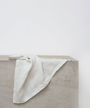 files/27-Napkins-Fern-Stripe_27cfa103-0a41-4e0e-a64a-a236fe0425a6.jpg