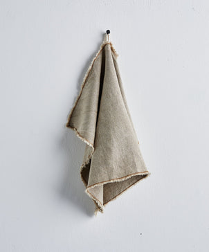 files/CULTIVER-Kitchen-Towels-Bronze-01_8369a8c2-bbb0-45cd-a860-ee39d0254308.jpg