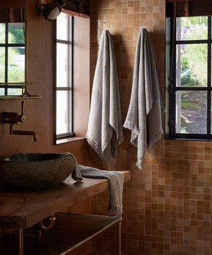 files/Pebble-Towel-04_aacceb1f-9ee0-440c-827c-db0efef845e4.jpg