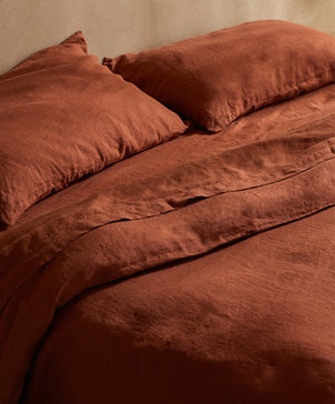 files/Sienna-Pillows-01_2f219a7a-8346-42f5-bc57-d95b1002cb41.jpg
