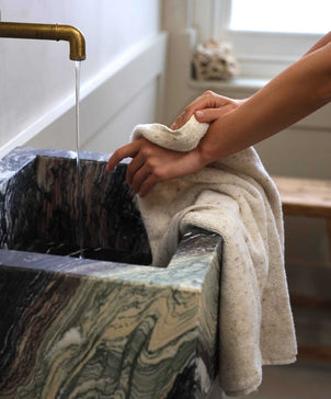 files/Speckle-Towel-05_67c52d35-e043-4ffd-879b-c79c7c7ef203.jpg