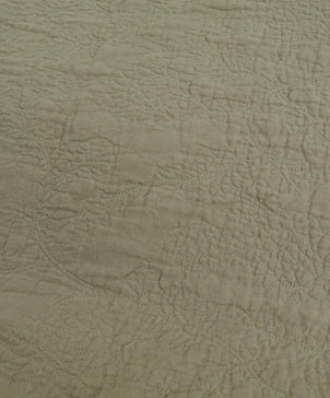 files/Willow-Quilted-Putty-03_a887e86f-d009-496a-9318-3ac44cce5870.jpg