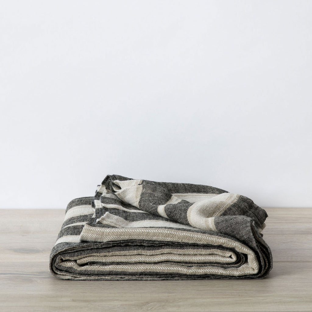 Mira Linen Bedcover - Enzo- CULTIVER- USA