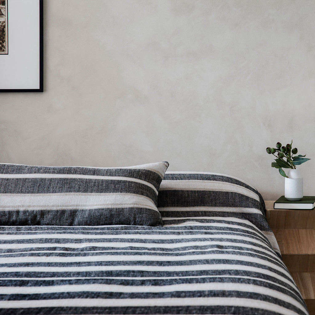 Mira Linen Bedcover - Enzo- CULTIVER- USA