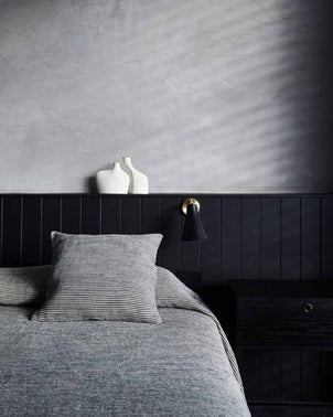 files/06-Mira-EllisStripe-Cushion-04_1.jpg