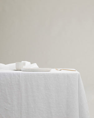files/1-Tablecloth-White_e51c403e-7e74-4718-b895-fcc3ba0d460a.jpg