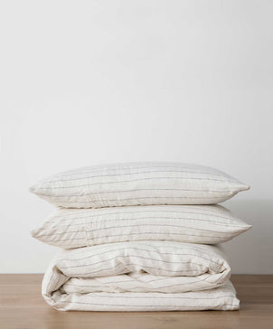 files/12-Duvet-Cover-Set-Pencil-Stripe.jpg