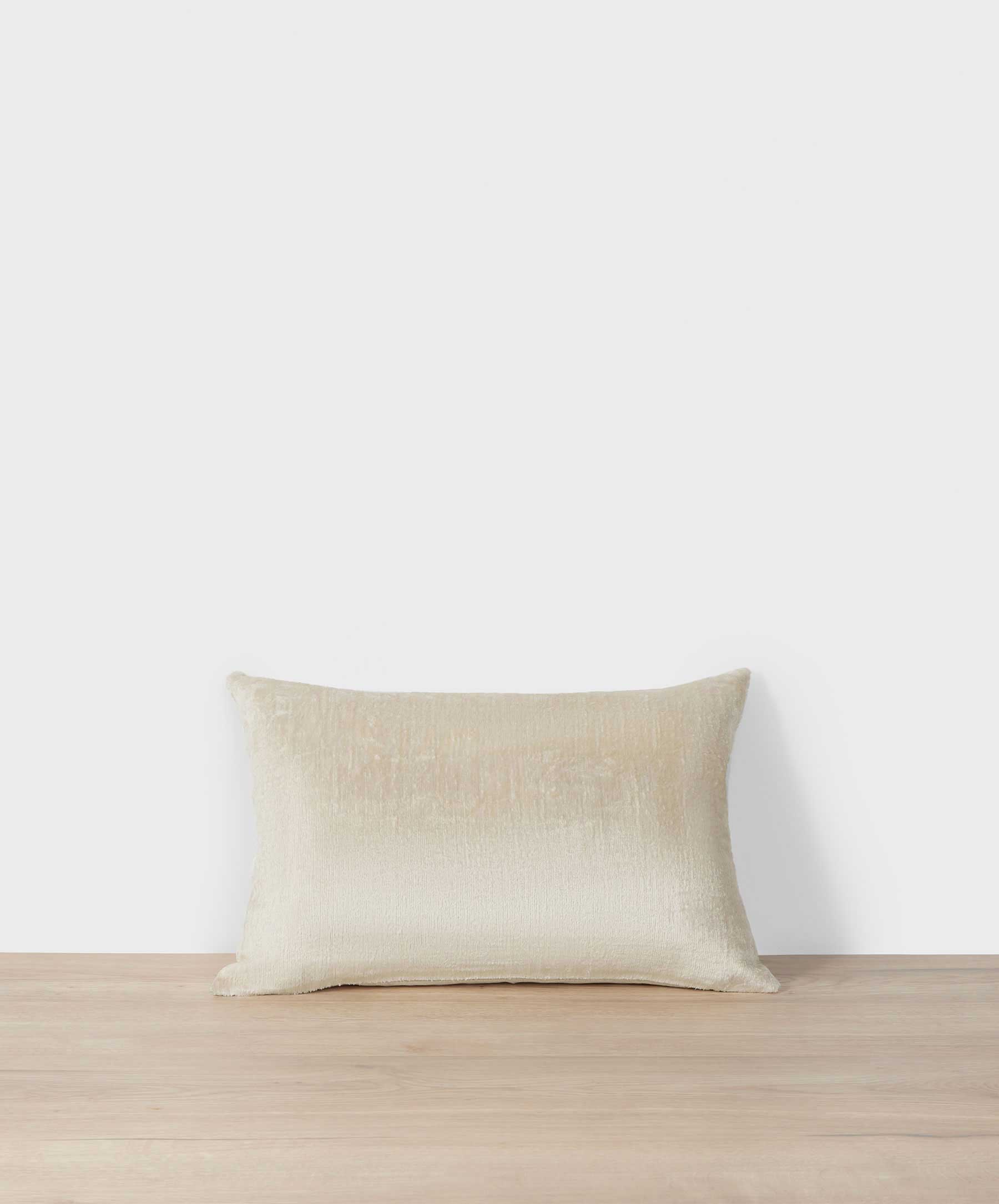 Talik Velvet Cushion Cover Cream CULTIVER USA