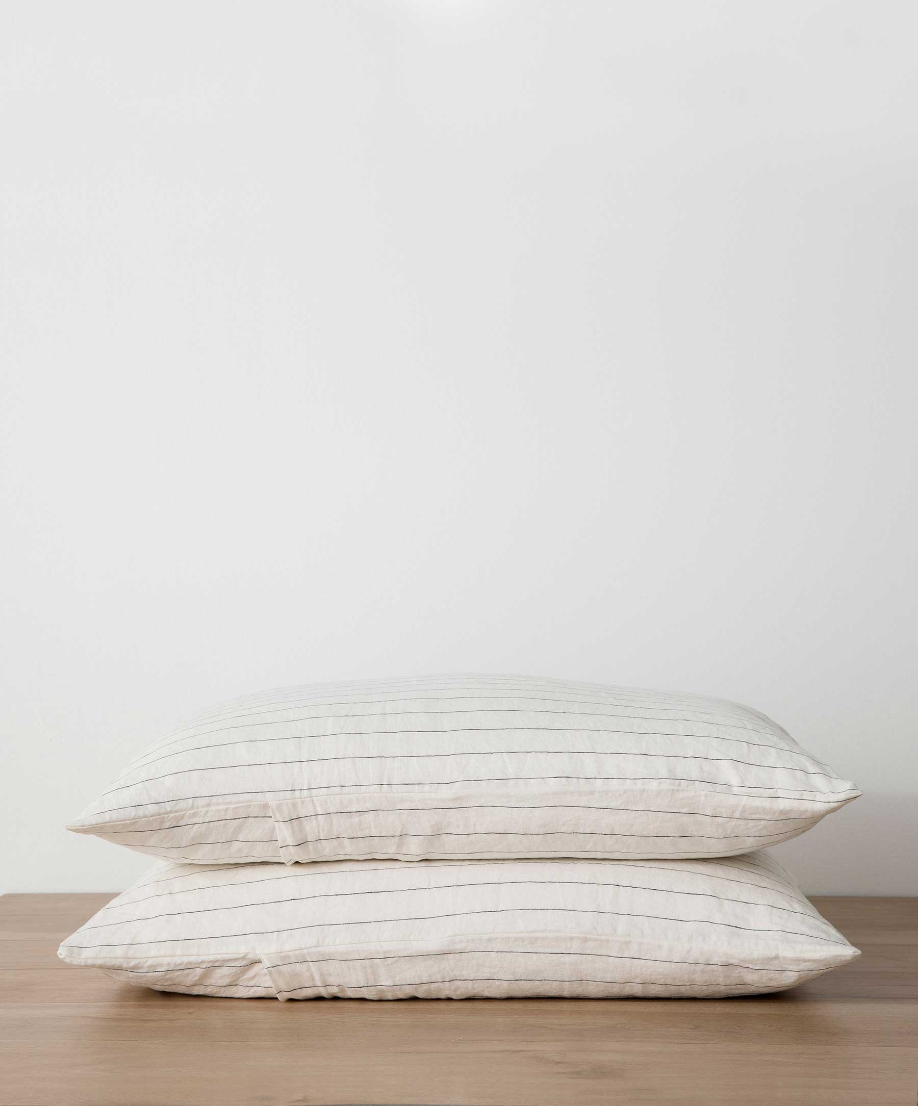 Set of 2 Linen Pillowcases - Pencil Stripe (Standard)