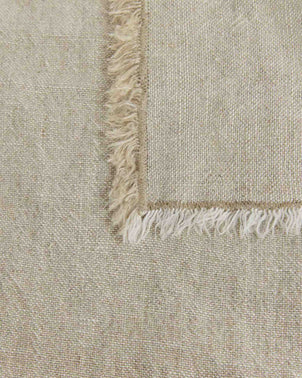 files/17-Napkins-Fia-02_1.jpg