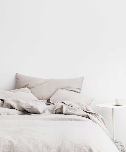 files/2-Duvet-Cover-Set-Pulled-Back-Smoke_ad7cc3a6-b7d5-41d0-9897-9d2cafd18394.jpg