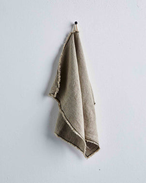 files/CULTIVER-Kitchen-Towels-Pine-01_bb4fbbe7-1533-4a22-92ab-e25a589f169a_2_1.jpg
