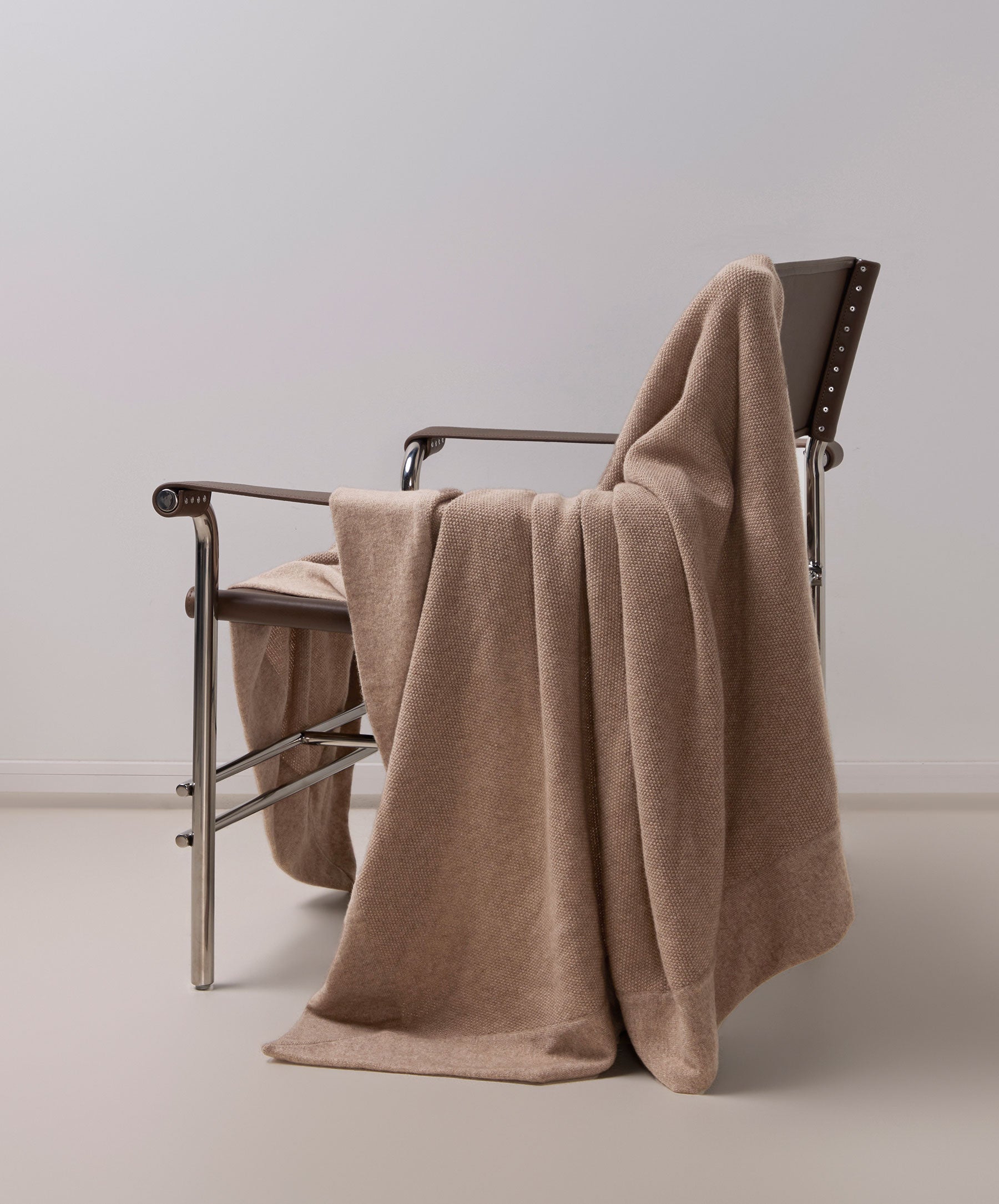 Alba Cashmere Throw - Natural Brown | CULTIVER - USA