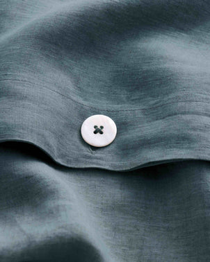 files/Copy_of_Duvet_Cover_BLUESTONE_Button_Detail_2.jpg