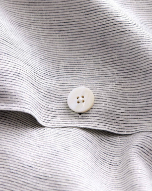 files/Copy_of_Duvet_Cover_Pinstripe_Button_Detail.jpg