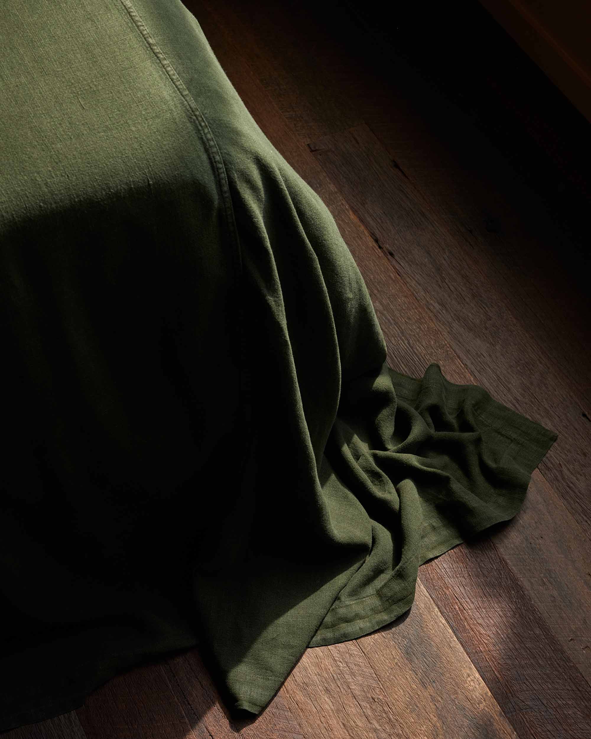 SHOP BEDDING
