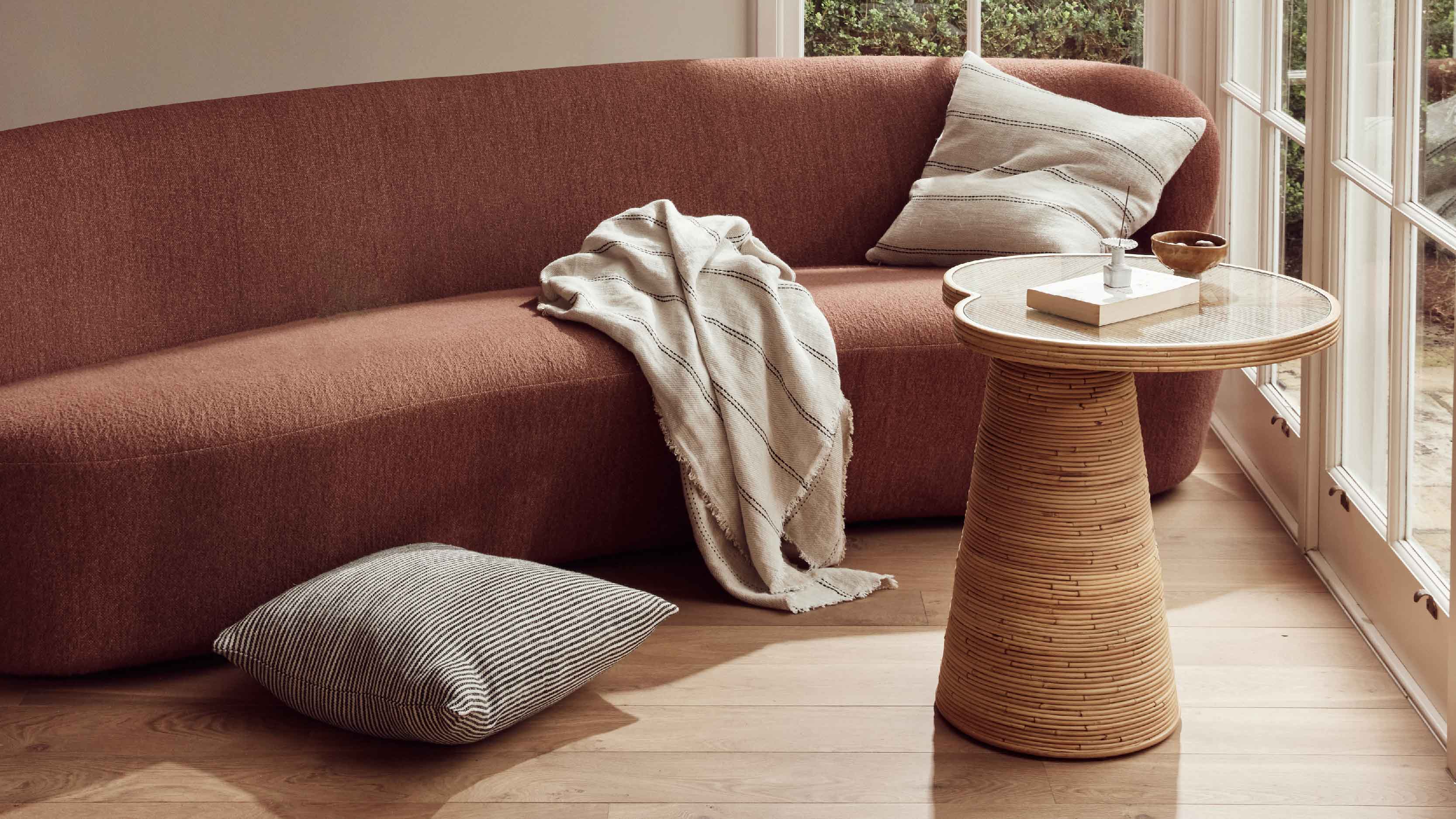 20% OFF LIVING