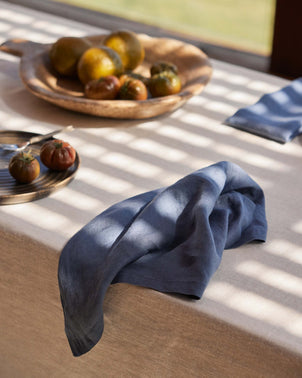 files/Dining-napkins-royal.jpg