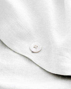 files/Duvet-Cover-WHITE-Button-Detail-3-edit.jpg