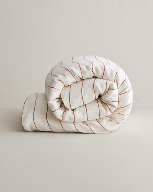 Linen duvet cover with cedar stripe pattern from CULTIVER, featuring soft, breathable bed linen fabric and a stylish striped design.