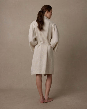 files/Linen-Robe-Natural-Midi-02_64ca03ea-5424-4271-974a-38e39f1bf607.jpg
