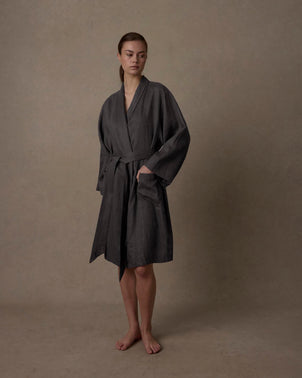 files/Linen-Robe-Slate-Midi-01_bfffa983-e64b-4e51-adc2-3606d2a2f535.jpg