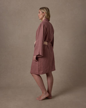 files/Linen-Robe-SpiceApricot-Midi-07_b909b701-3a19-42d7-8bbc-62b6f03a5b5d.jpg