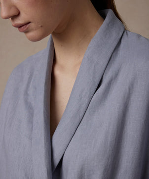 files/Linen-Robe-Steel-Blue-Midi-02_5bf4959f-fb0e-4ee6-b6da-5da9845442a4.jpg