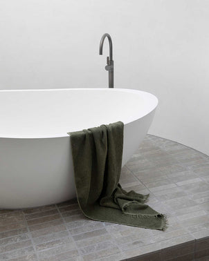 files/Linen-Towel-07_23123987-4b14-4796-a4c2-b34dbcd7886c.jpg