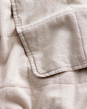 files/QuiltedBedcoverNaturalCornerDetail.jpg