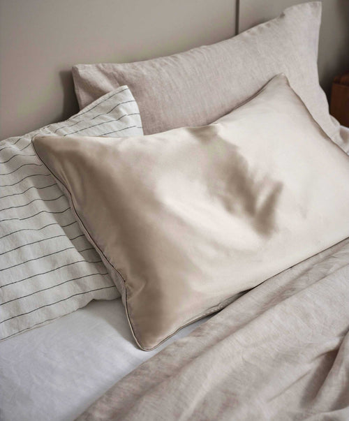 Natural silk pillows hotsell