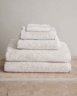 files/SpeckleTowelBundle_696073d2-3f52-43ce-a01d-9627f0bbdaf8.jpg