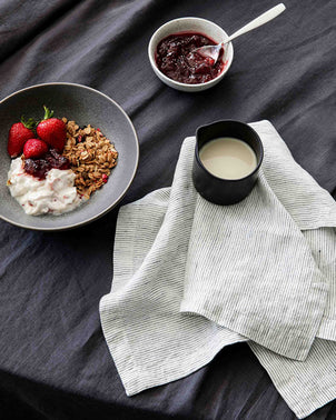 files/Tablecloth-Slate-03_1ee57707-c7fa-409d-a065-010ec23c90f2.jpg