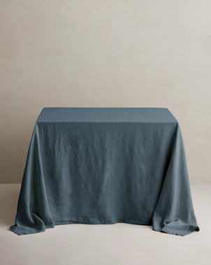 files/TableclothBLUESTONEStyledonTable.jpg