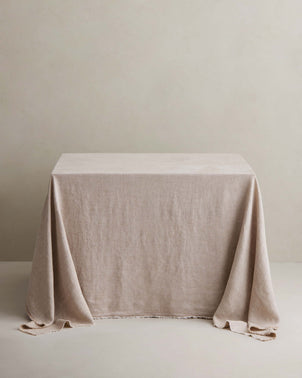 files/TableclothFiaStyledonTable.jpg