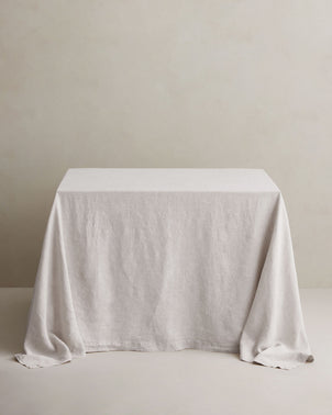 files/TableclothSMOKEStyledonTable.jpg