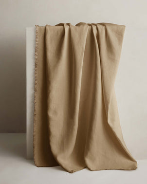 files/ThrowFreyaBISCUITStyled2.jpg