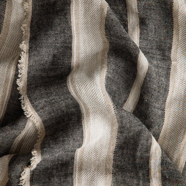 A close up of the Mira Linen Throw in Enzo